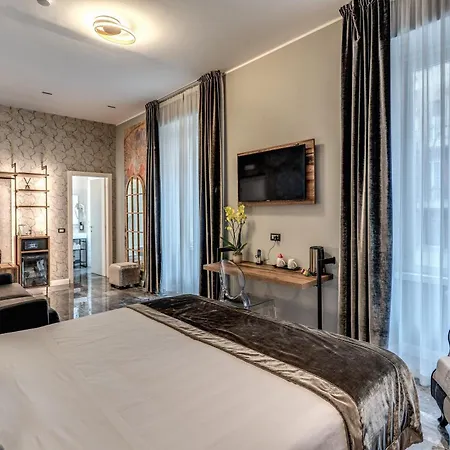 Apollo Boutique Hotell 4*