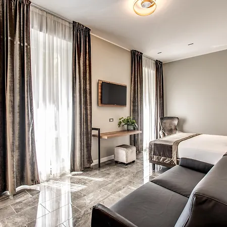 Hotel Apollo Boutique 4*