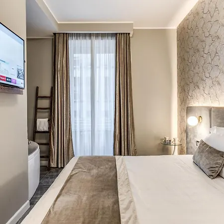 Apollo Boutique Hotel 4*