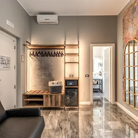 Apollo Boutique 4*