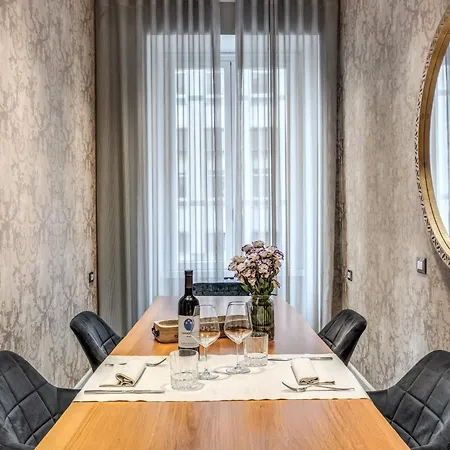 Apollo Boutique 4* Rome