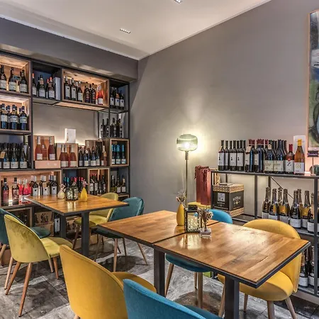 Apollo Boutique 4* Rome