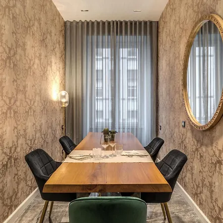 Apollo Boutique 4* Rome