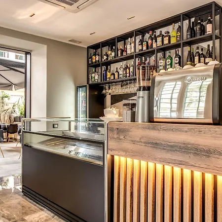 Apollo Boutique Hotel