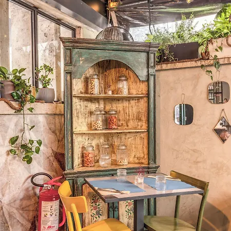 فندق Apollo Boutique