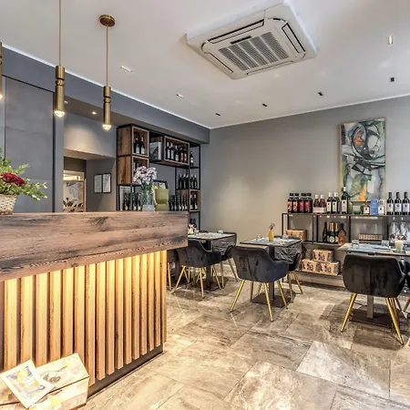 Hotel Apollo Boutique