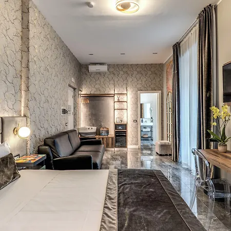 Apollo Boutique Roma