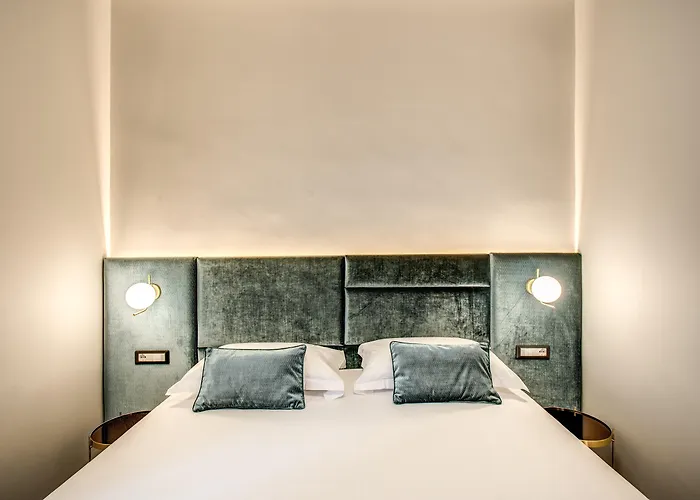 Apollo Boutique Roma