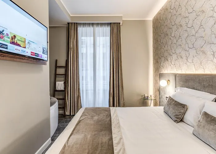 Apollo Boutique Hotel 4*