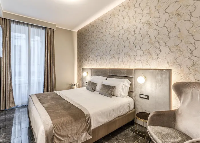 Hotel Apollo Boutique 4*