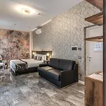 Otel Apollo Boutique 4*
