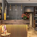 Otel Apollo Boutique 4*