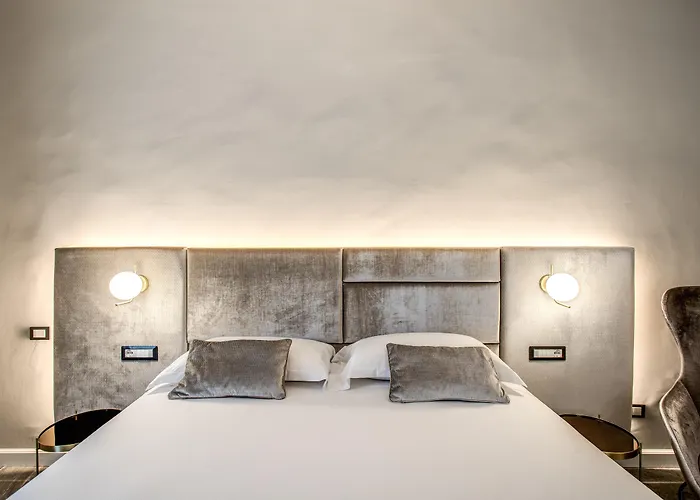 Apollo Boutique Hotel